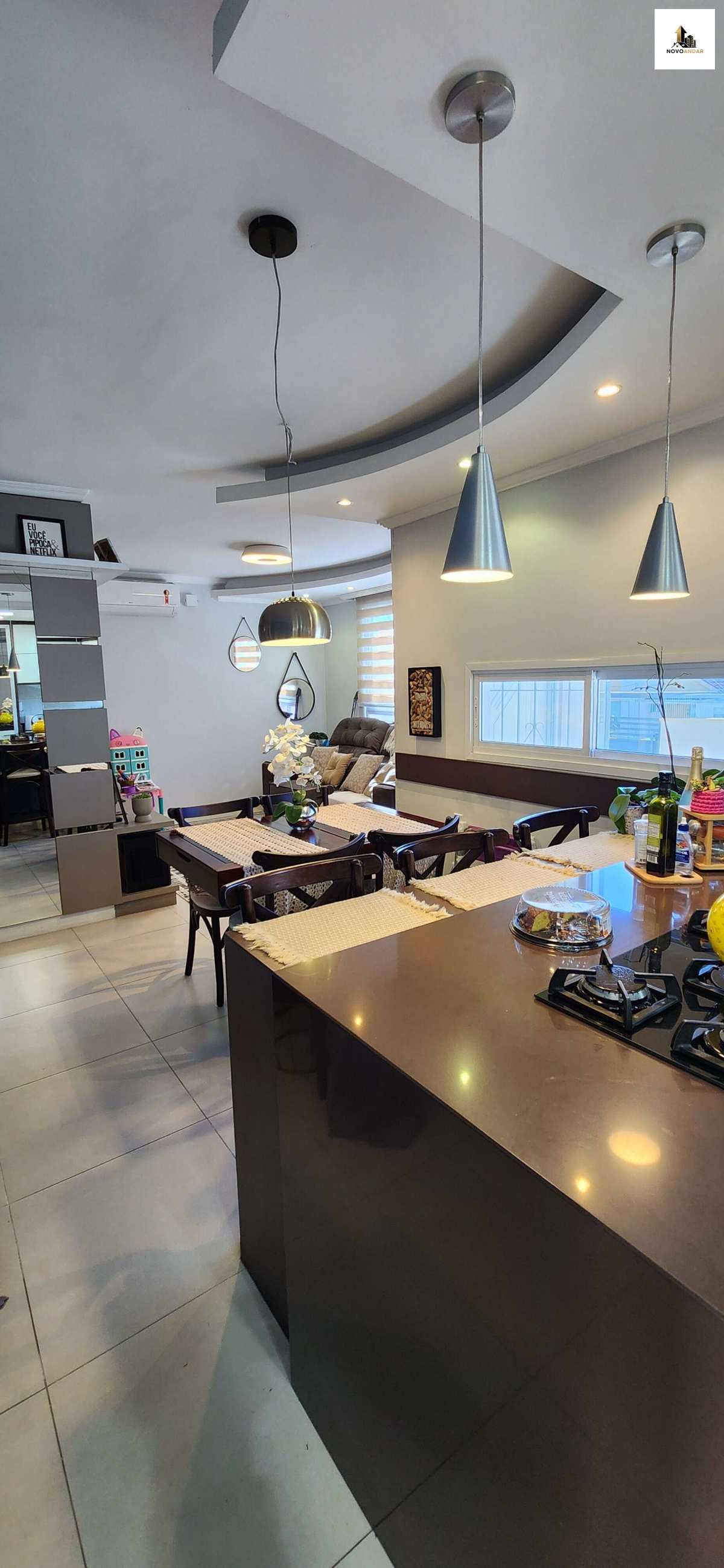 Casa à venda com 2 quartos, 103,20m² - Jardim Sabará,Porto Alegre