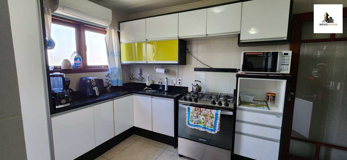 Cobertura à venda em Canoas – Bairro Nossa Senhora das Graças 4  dormitórios - NOVO ANDAR