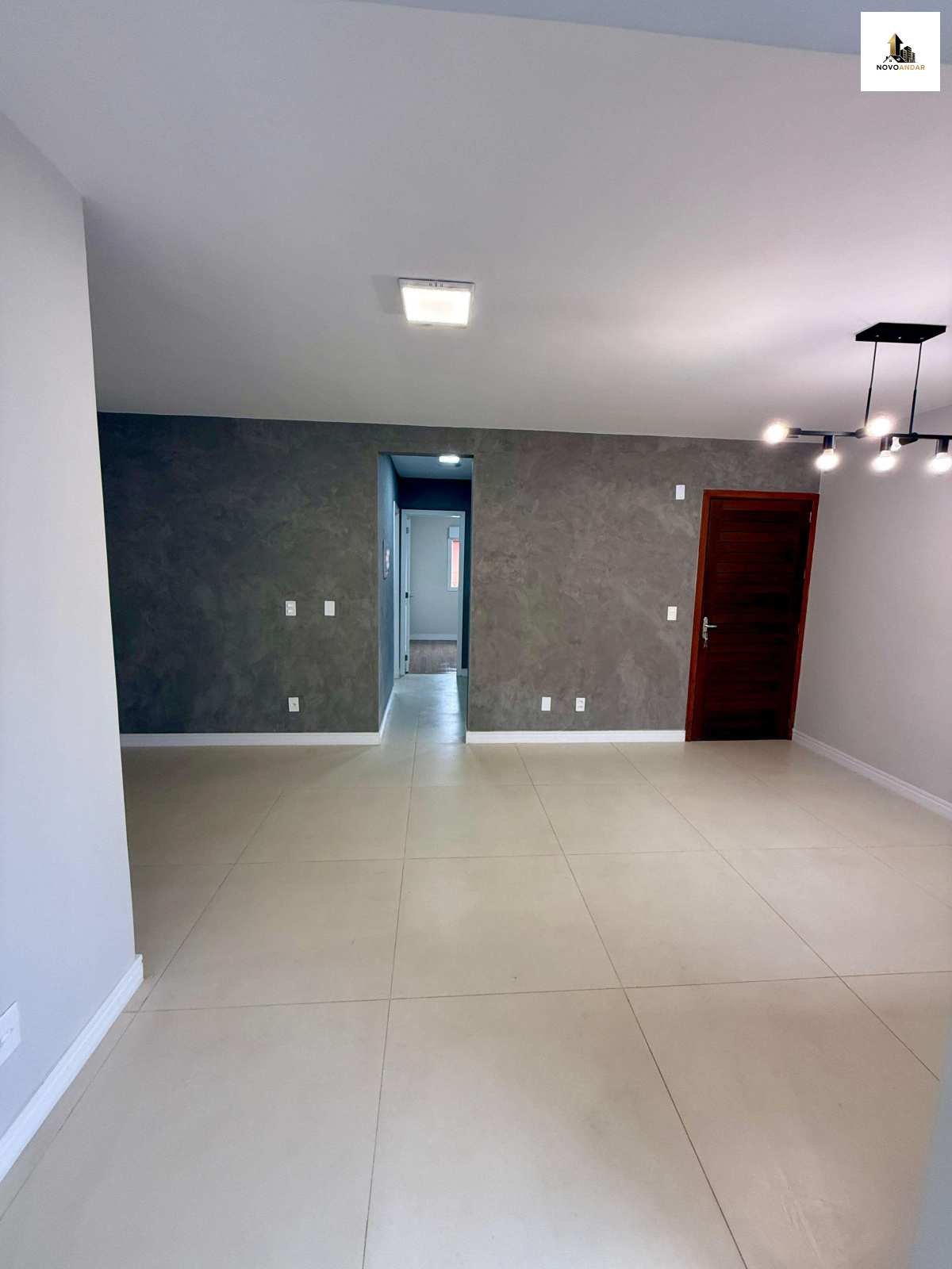 Casa de condomínio à venda com 2 quartos, 110,23m² - Olaria,Canoas