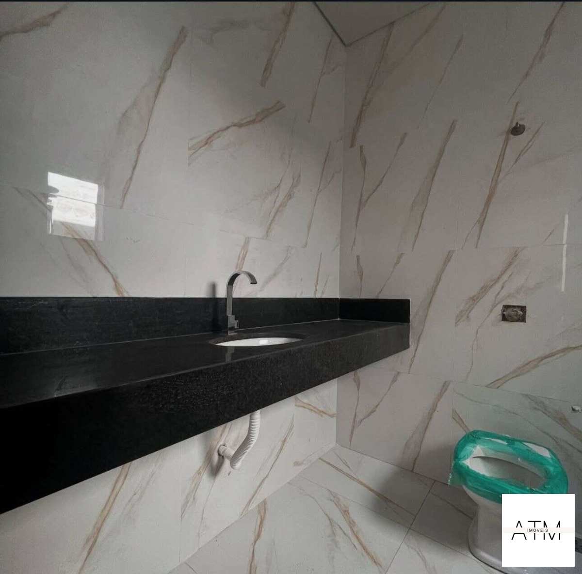 Casa à venda em Lagoa da Prata, Américo Silva, com 2 quartos, 67,98m² - Aline Teixeira Modesto        -                                                                                          37 99932-3920 - 31 99112-5055