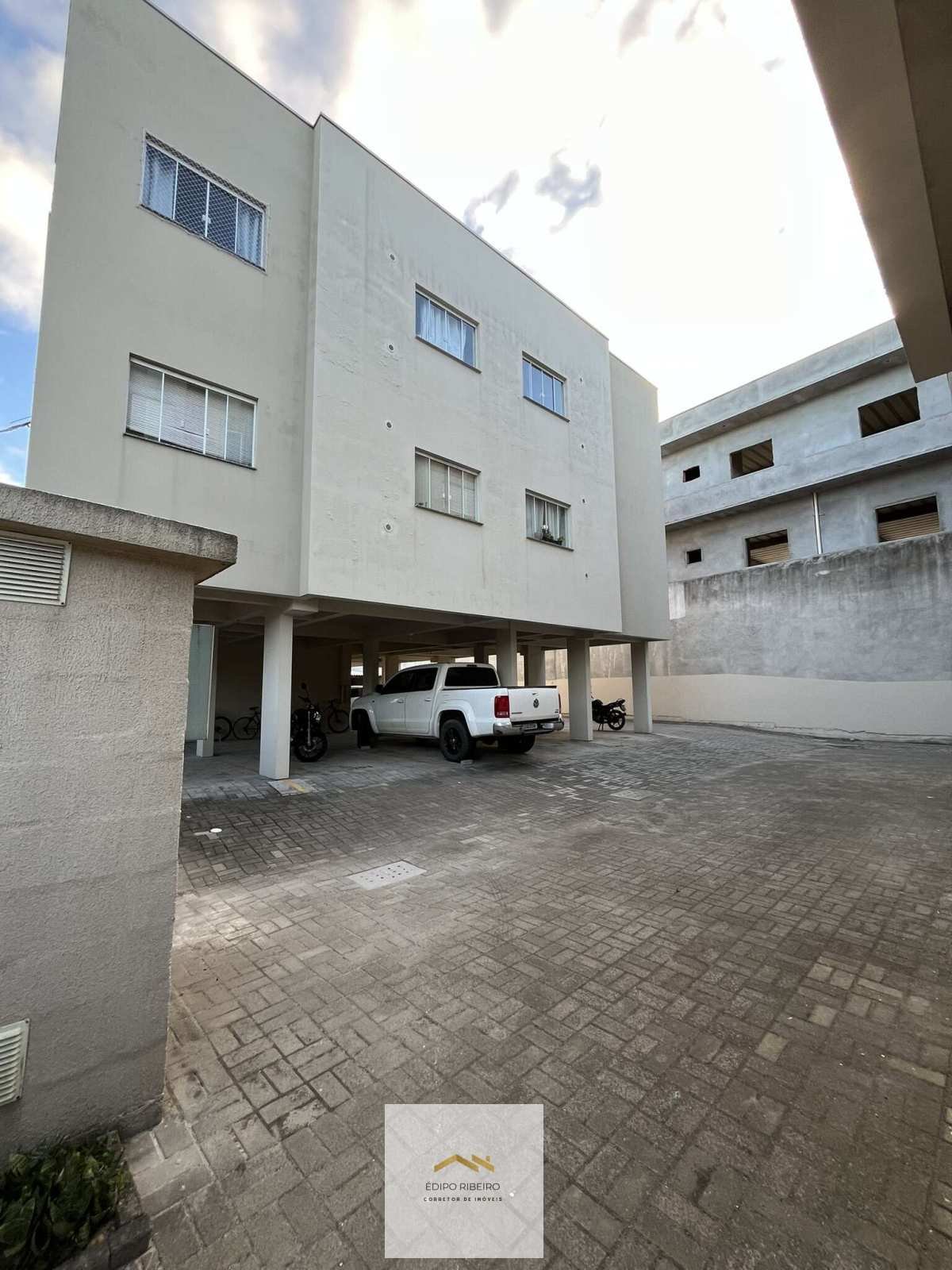 Apartamento à venda com 2 quartos, 59m² - NOVA BRASÍLIA,Imbituba