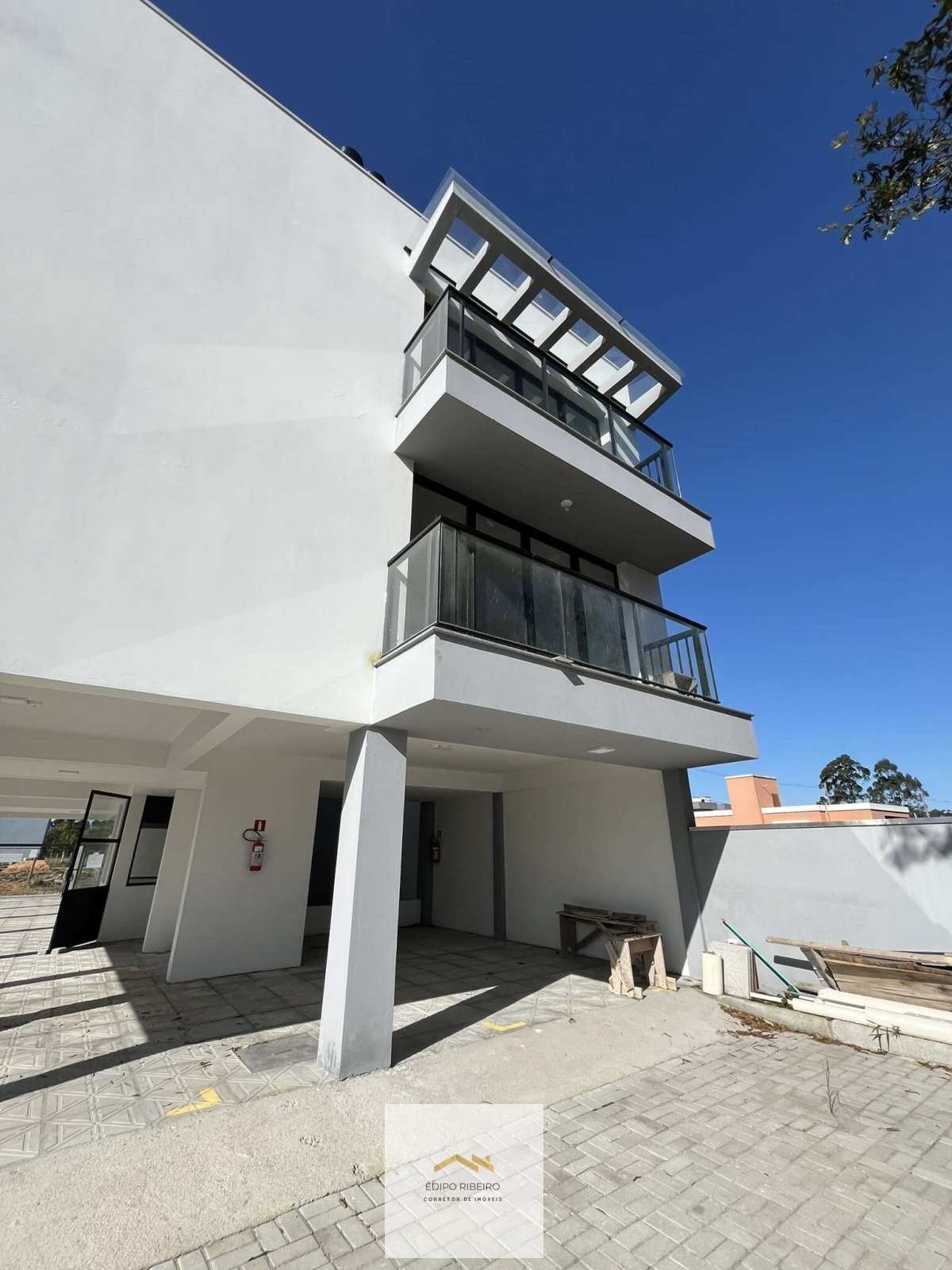 Apartamento à venda com 2 quartos, 75,31m² - Campo duna,Garopaba