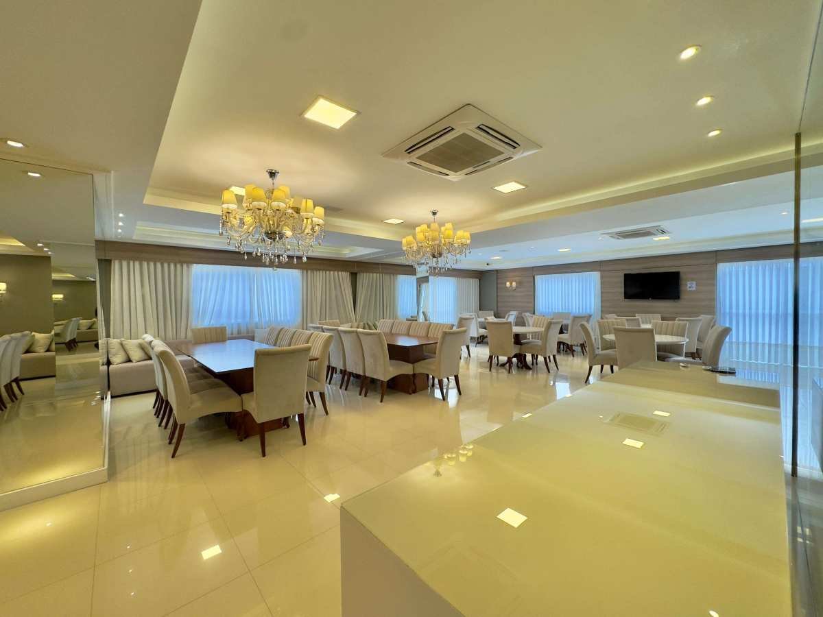 Apartamento de luxo, com 3 quartos, 185,15m²