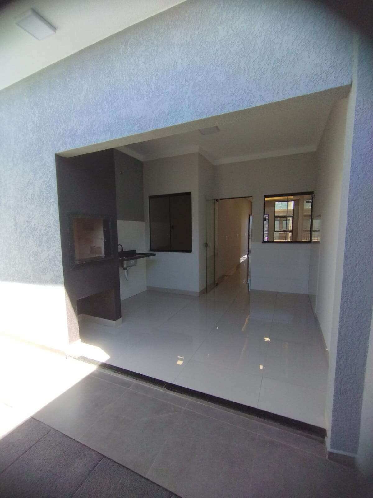 Casa à venda, com 2 quartos, 60m² - Mariussi Imóveis