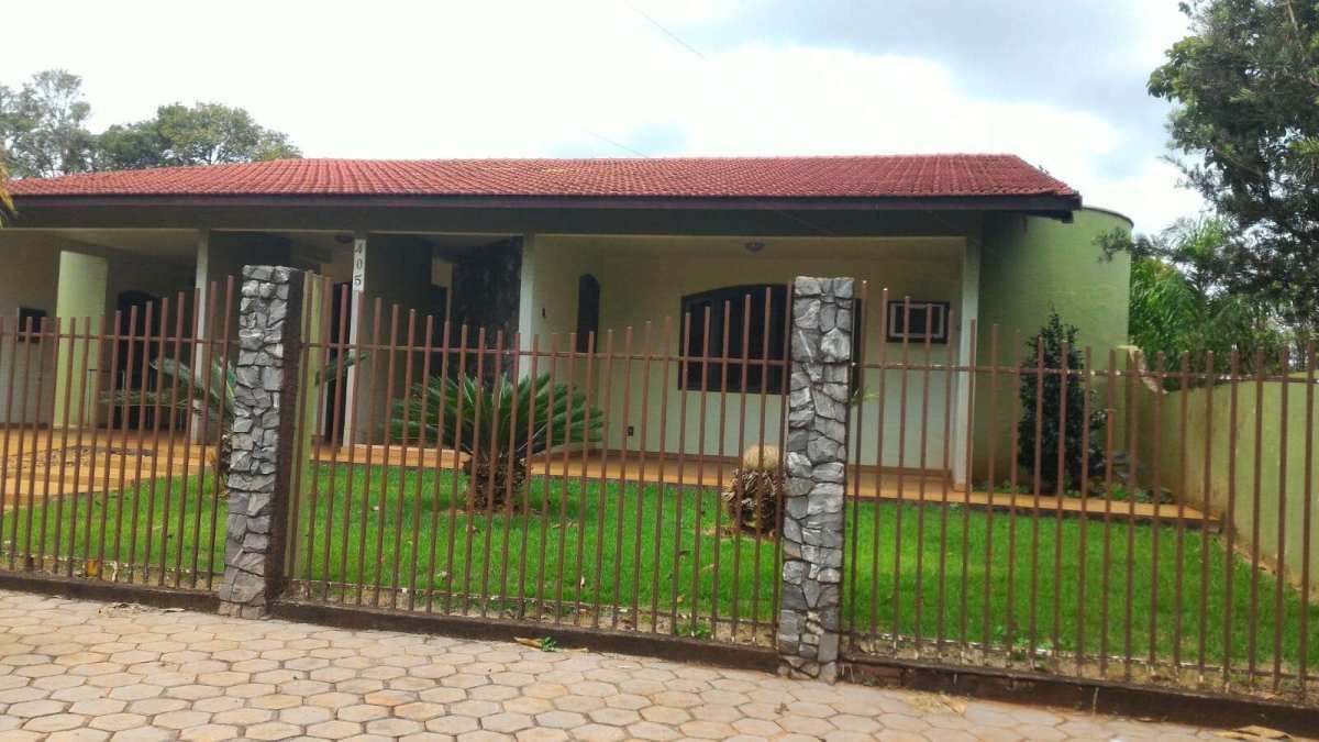 Casa à venda, com 3 quartos, 260m² - Mariussi Imóveis