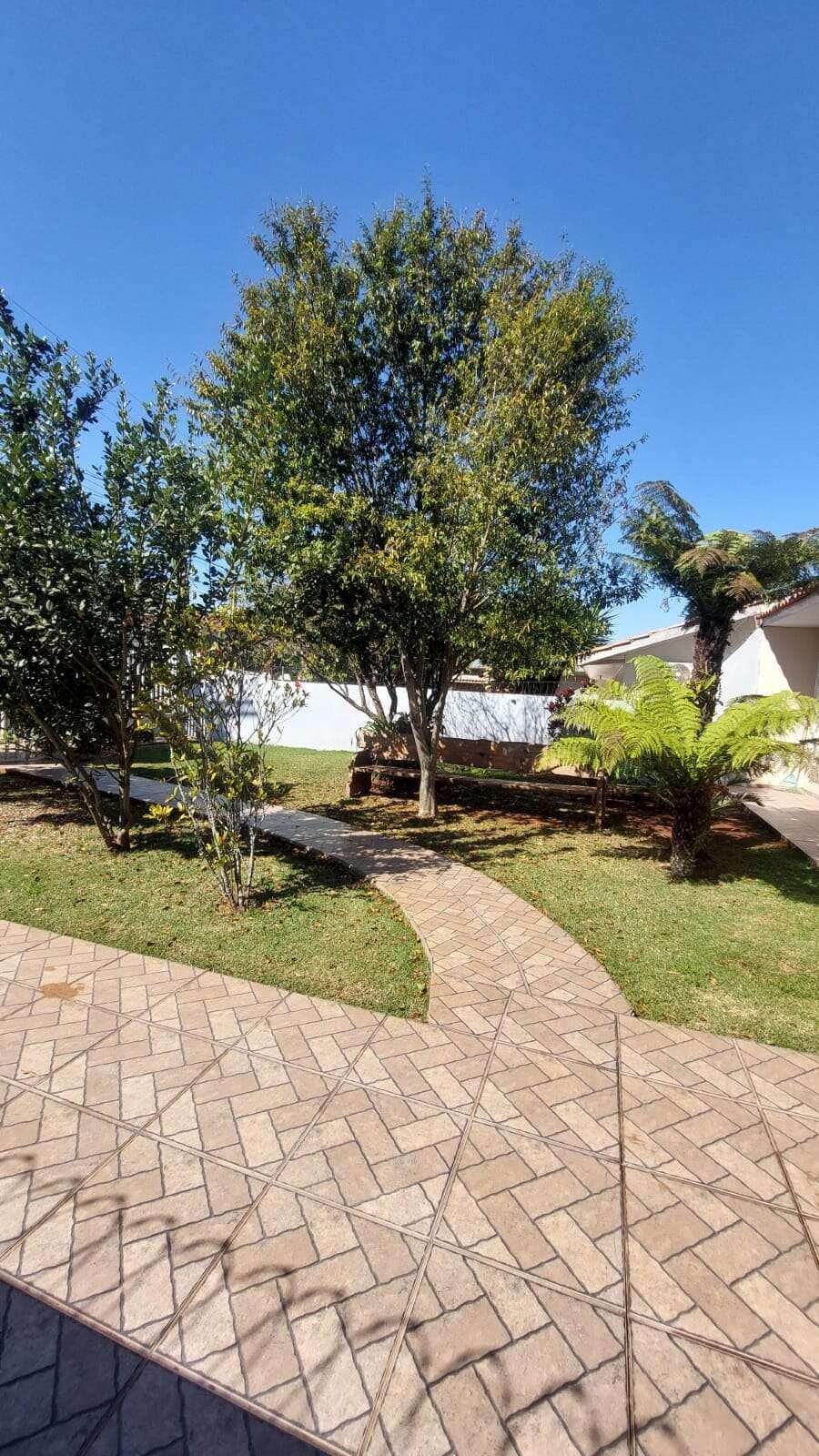 Casa à venda, com 5 quartos, 137,57m² - Mariussi Imóveis