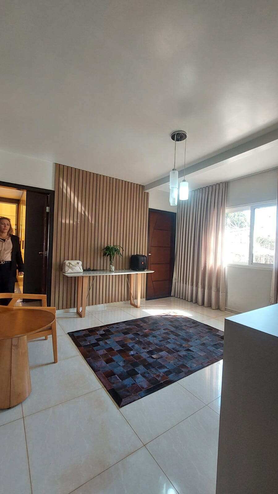 Casa à venda, com 5 quartos, 137,57m² - Mariussi Imóveis