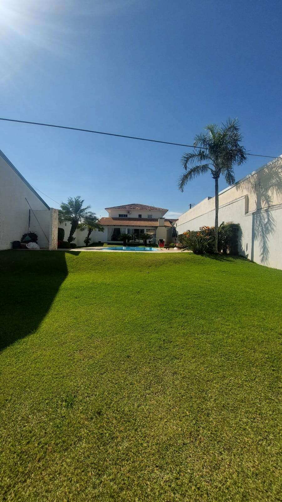 Sobrado, com 3 quartos, 212,33m²