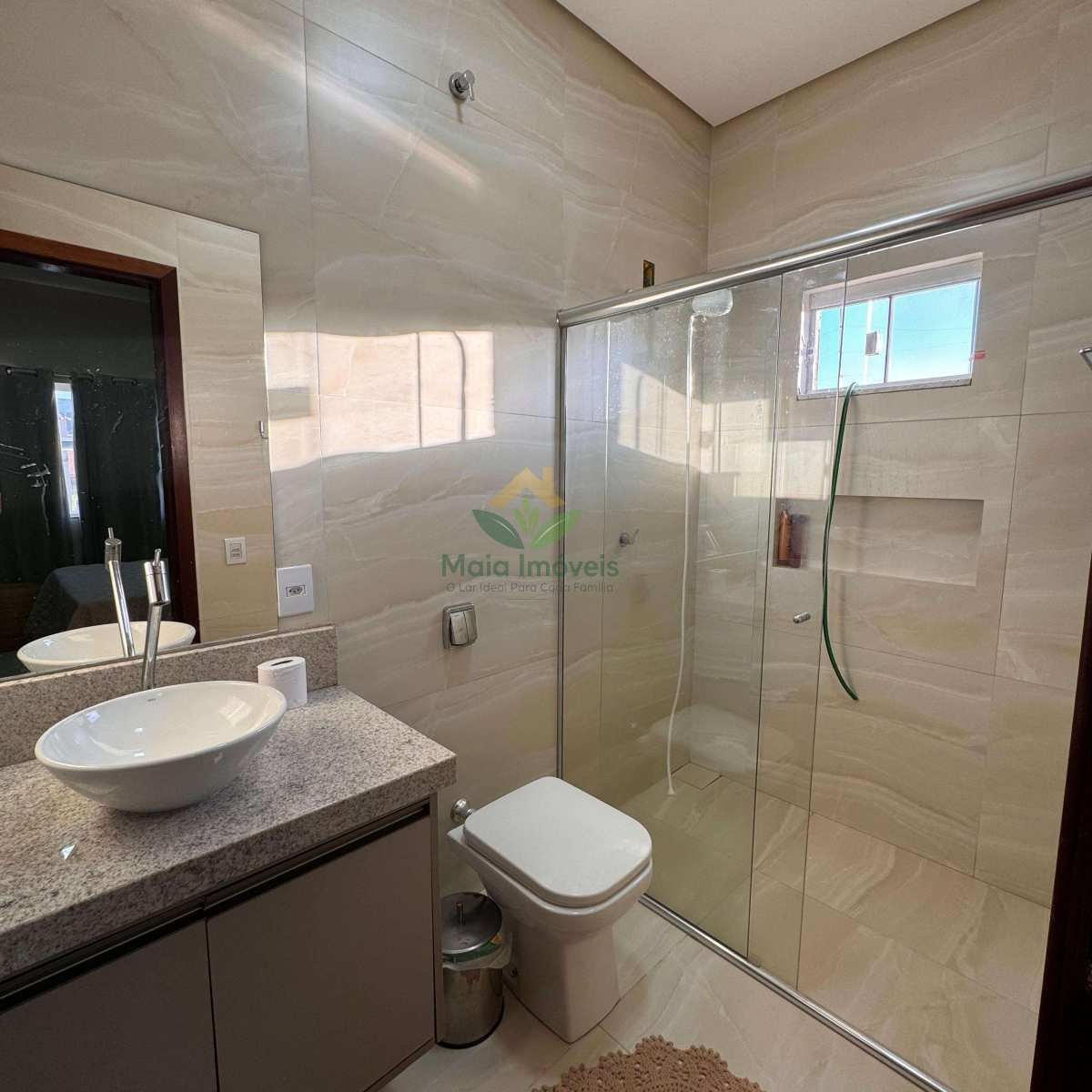 Casa à venda com 3 quartos, 220m² - Foto 13