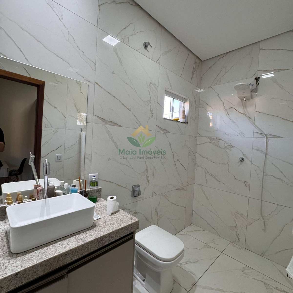 Casa à venda com 3 quartos, 220m² - Foto 14