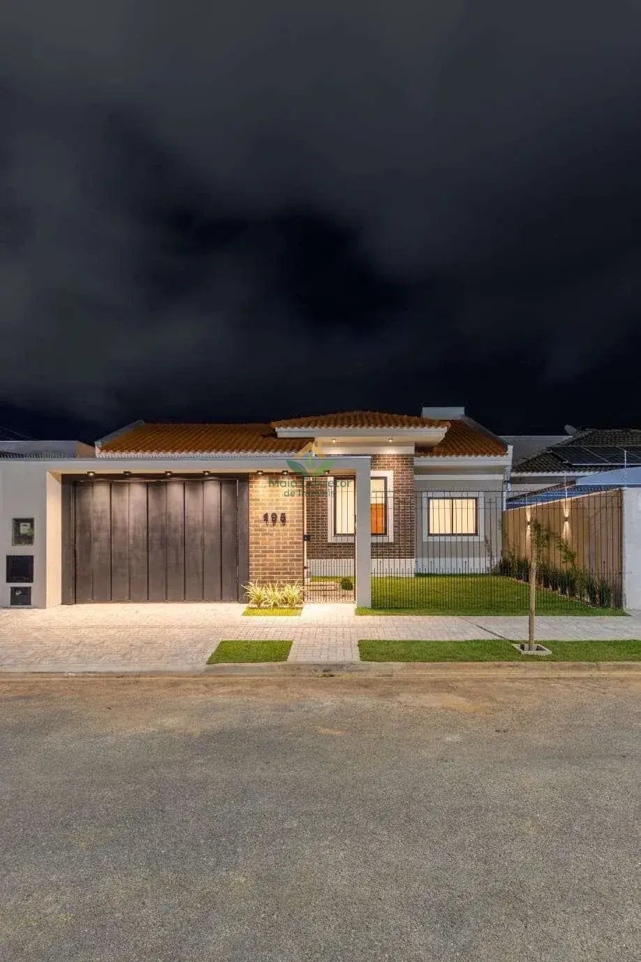 Casa, 3 quartos, 131 m² - Foto 1