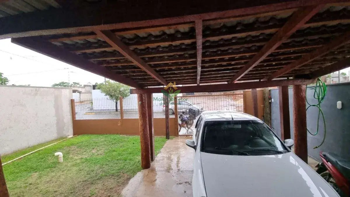 Casa à venda com 2 quartos, 70m² - Foto 5