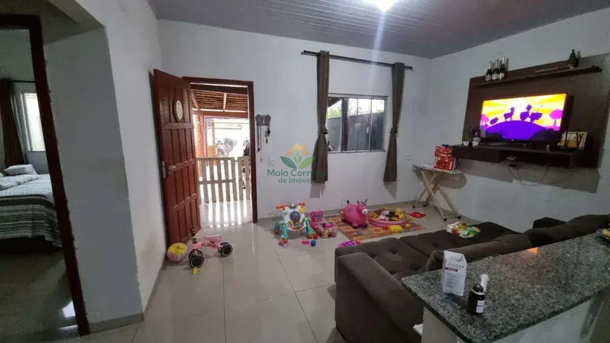 Casa à venda com 2 quartos, 70m² - Foto 9