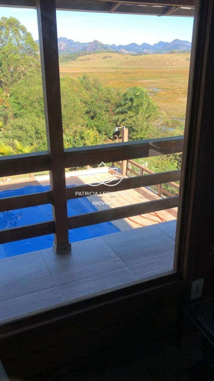  - Excelente chácara em Guarapari com casa duplex