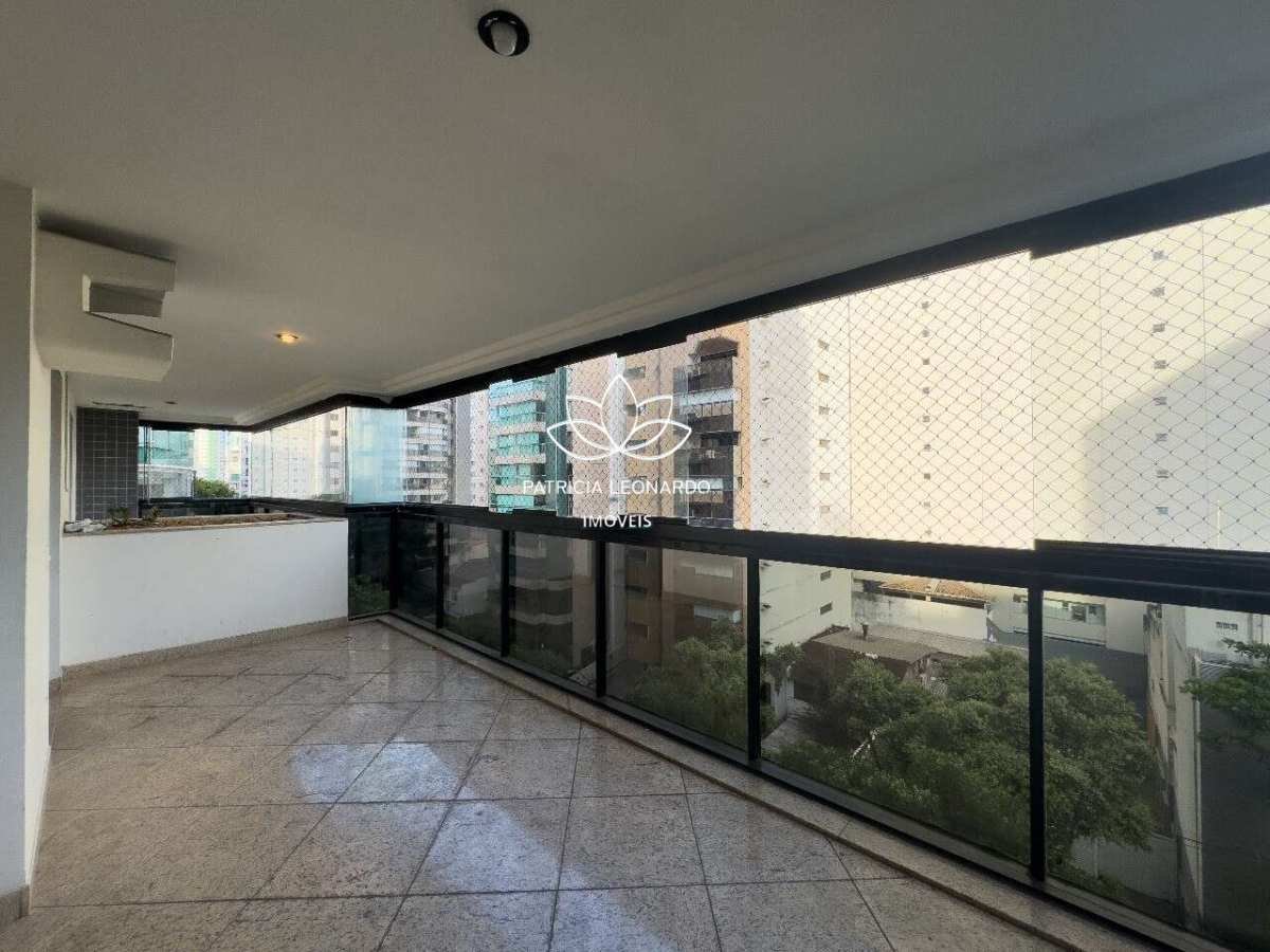 Apartamento à venda com 4 quartos, 180,00m² - Praia do Canto,Vitória