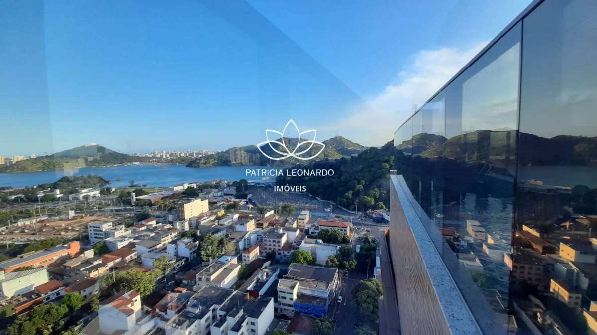  - Luxuoso apartamento com 2 quartos, uma suíte, 2 vagas de garagem , para venda na Praia do Suá.