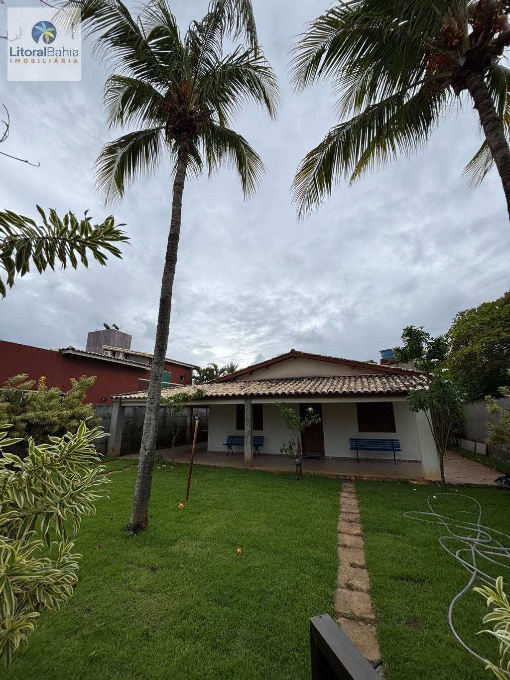Casa à venda com 4 quartos, 303m² - Guarajuba (Monte Gordo),Camaçari