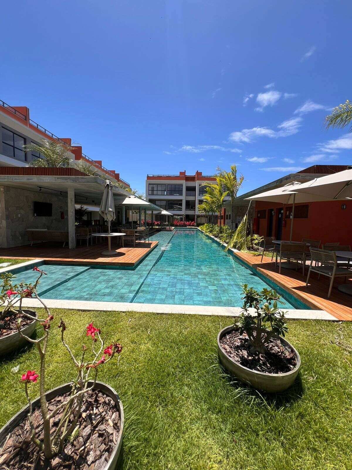 Apartamento à venda com 2 quartos, 70m² - Guarajuba (Monte Gordo),Camaçari