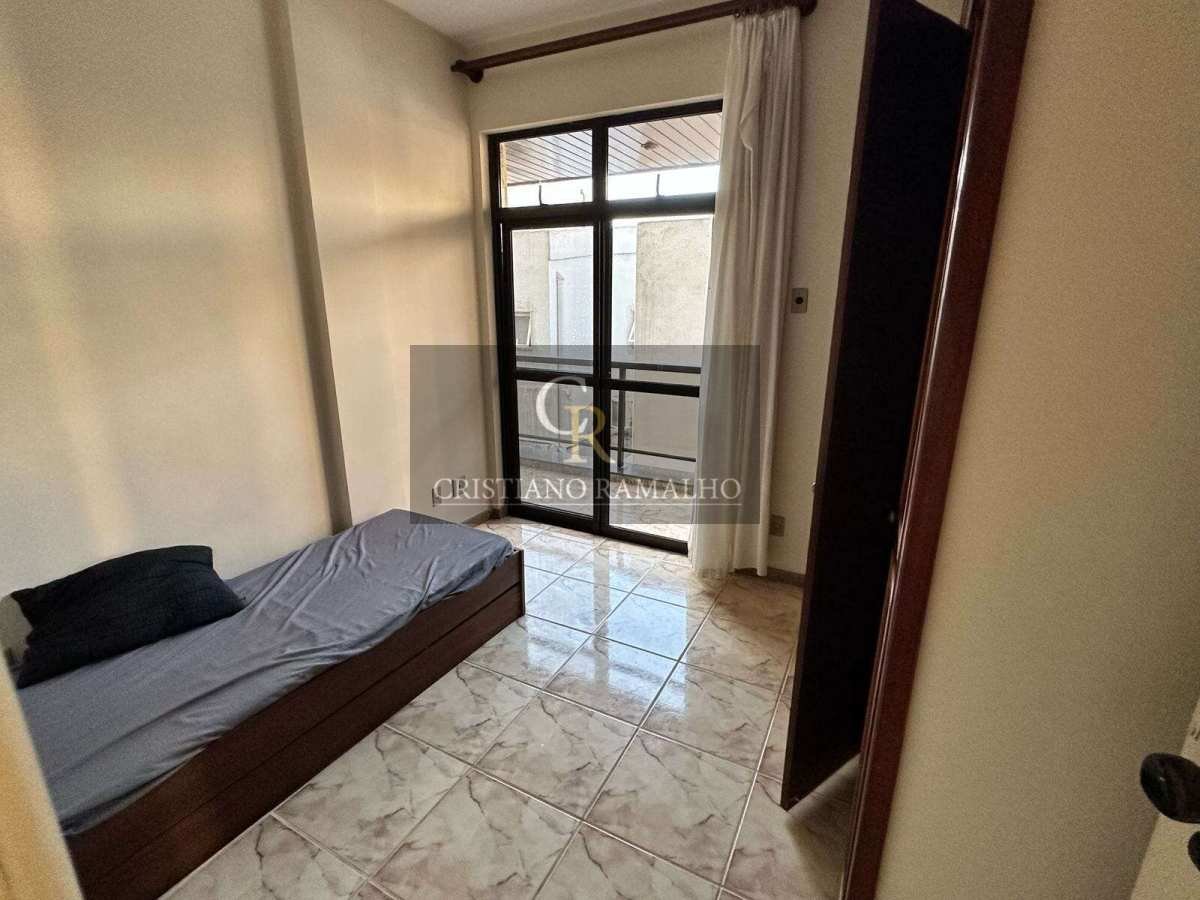 Apartamento à venda com 3 quartos, 128m² - Foto 11