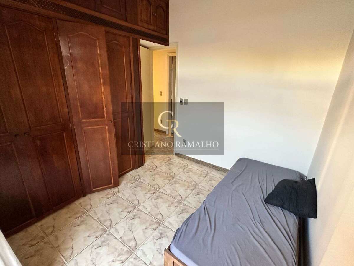 Apartamento à venda com 3 quartos, 128m² - Foto 12