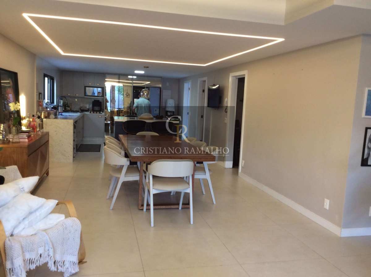 Casa à venda com 3 quartos, 120,00m² - Jardim Excelsior,Cabo Frio