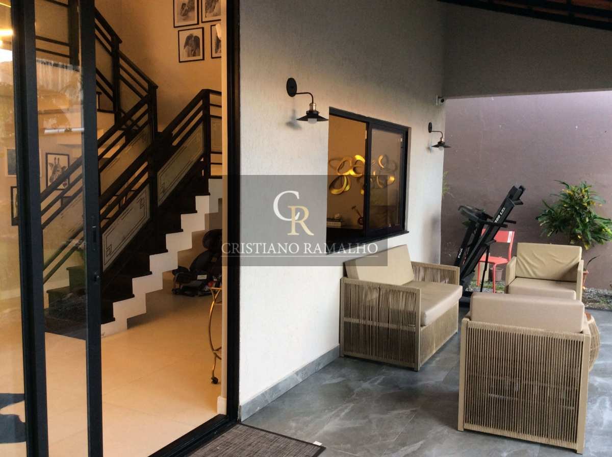  - Casa à venda em Cabo Frio, Jardim Excelsior, com 3 quartos, 120,00m²