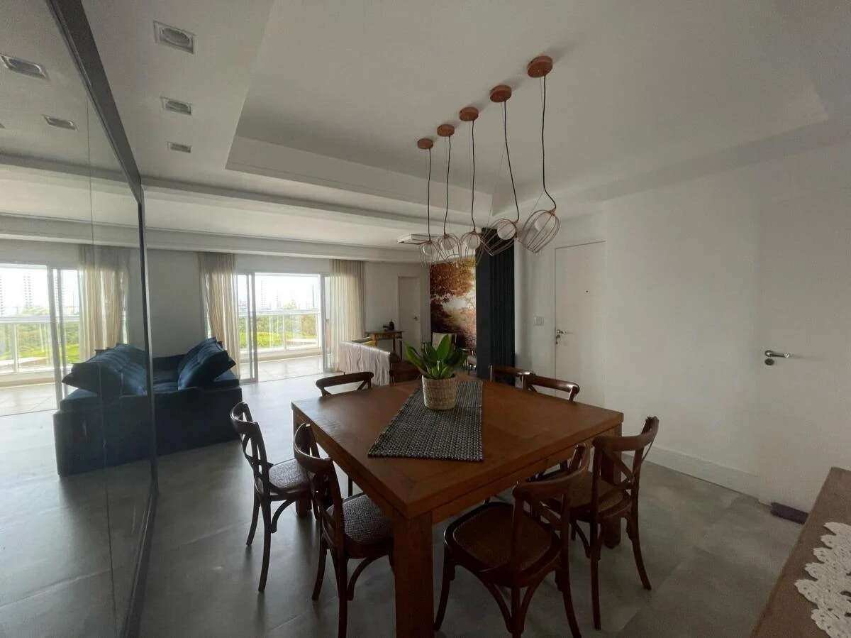  - Apartamento no Mont Royal de 166 m²