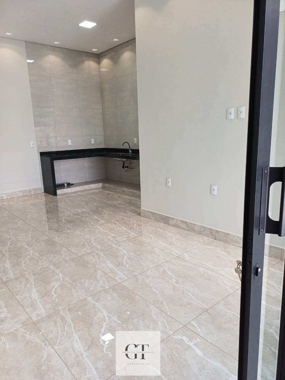  - Casa à venda em Franca, Esplanada Primo Meneghetti I, com 3 quartos, 100m²