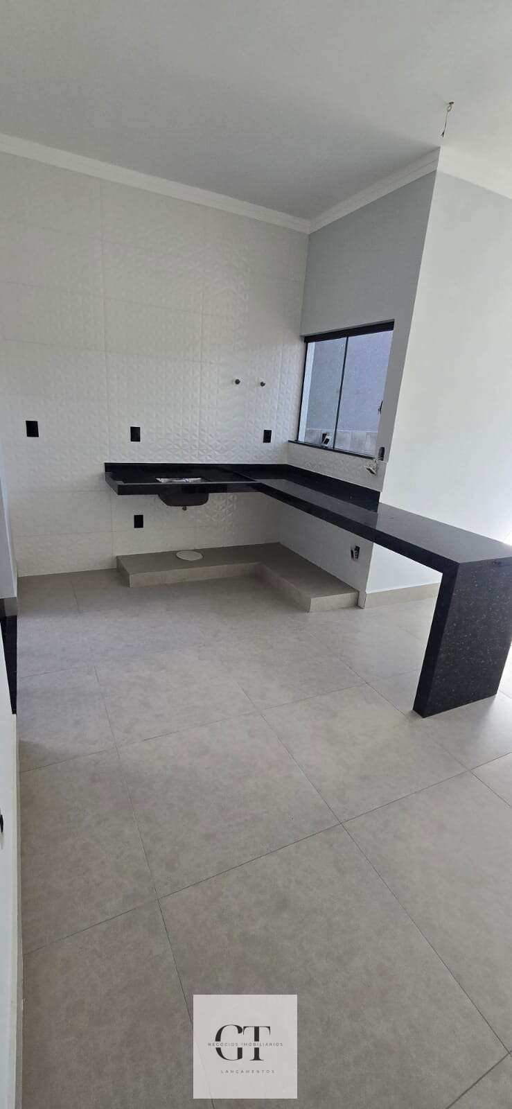  - Casa à venda em Franca, Jardim Adelinha, com 3 quartos, 80m²