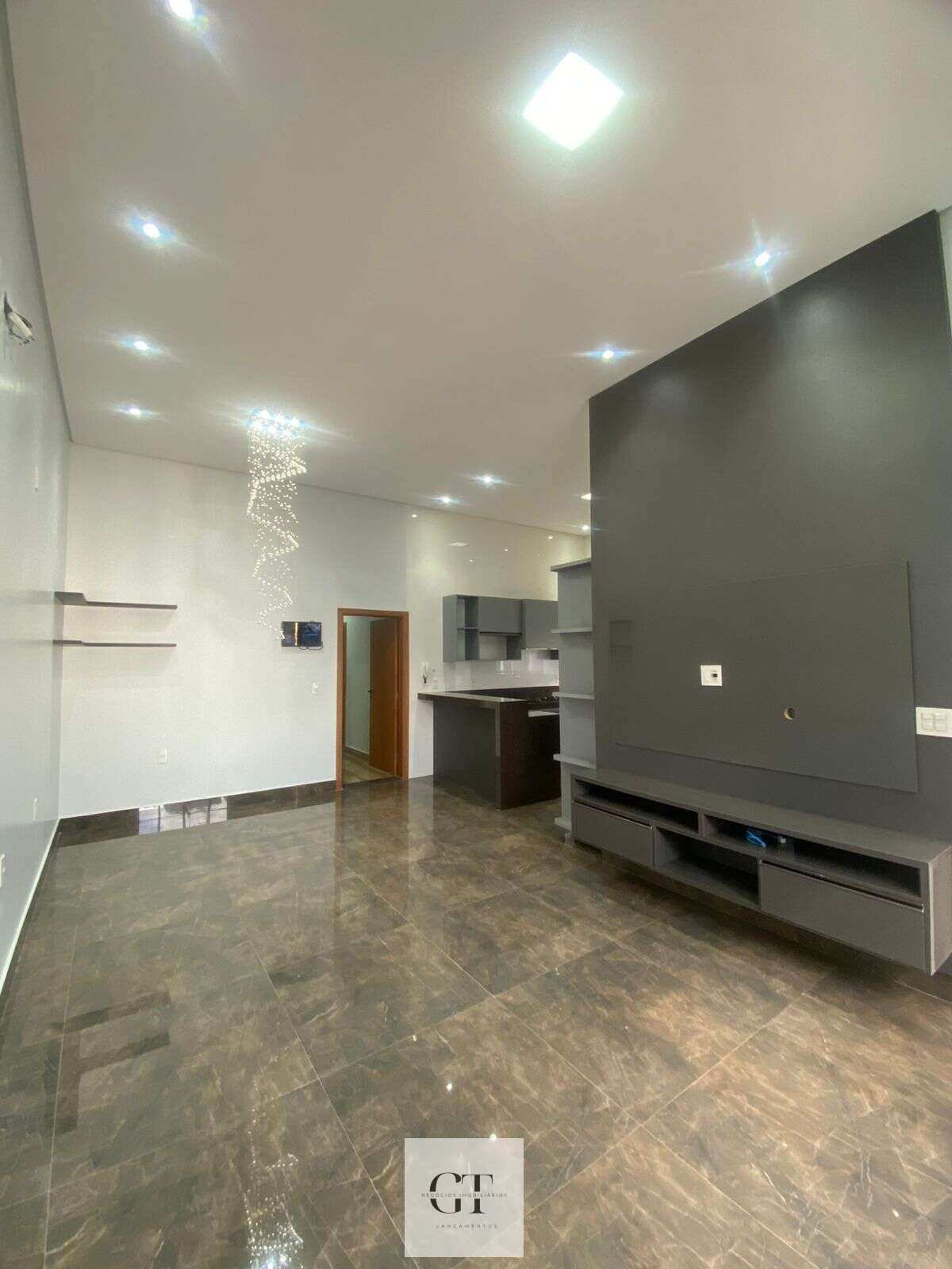 Casa à venda com 3 quartos, 160m² - Residencial Meireles,Franca