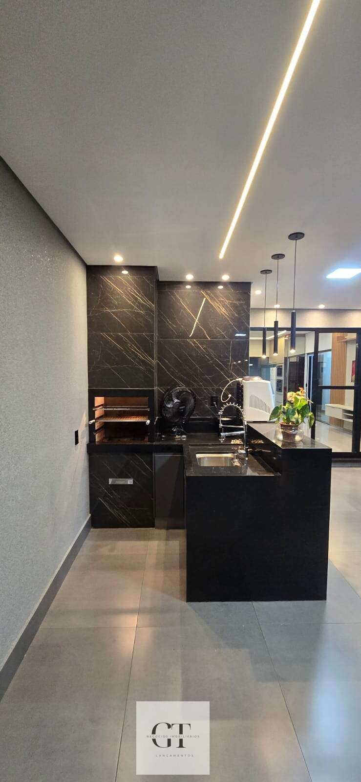 Casa à venda com 3 quartos, 146m² - Residencial São Vicente,Franca