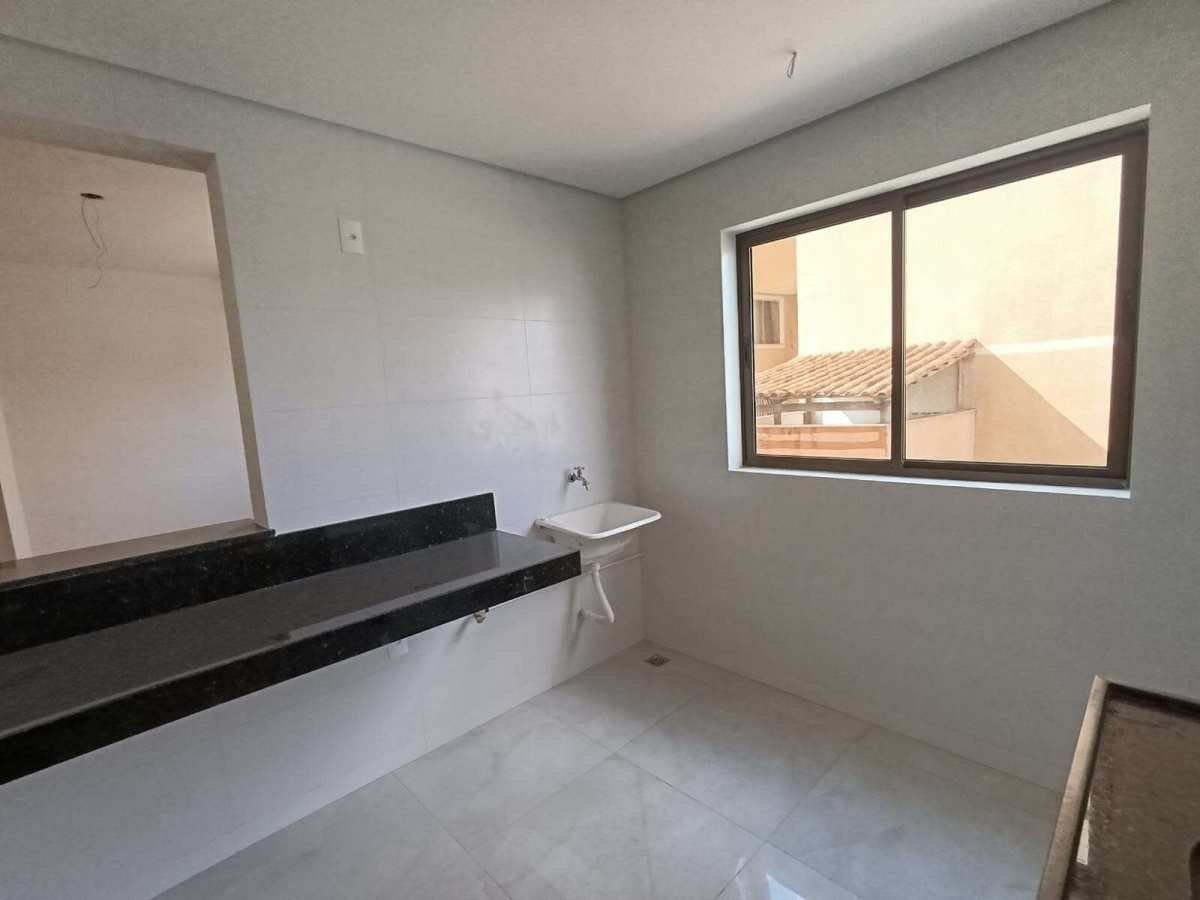 Apartamento à venda com 2 quartos, 66,15m² - Três Barras,Contagem