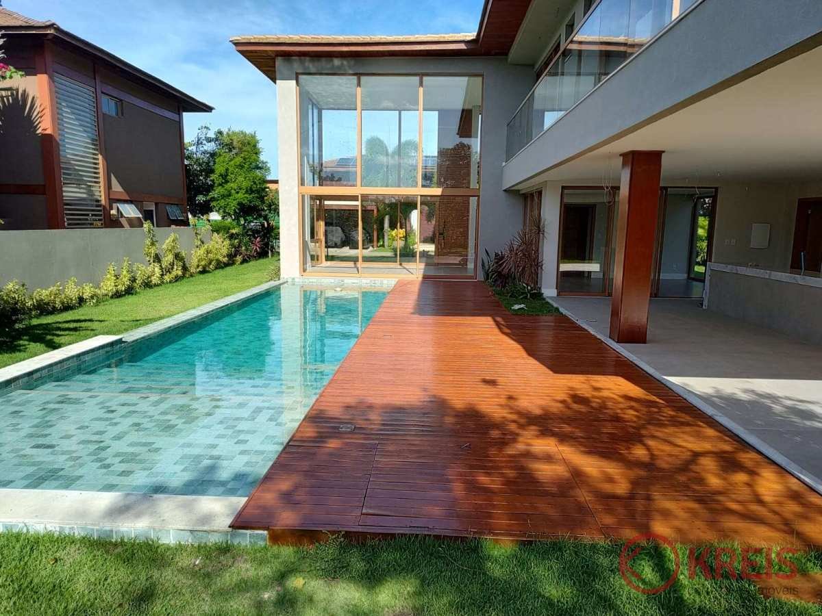  - Casa de alto padrão no Condomínio Ilha dos Pássaros - Praia do Forte - BA