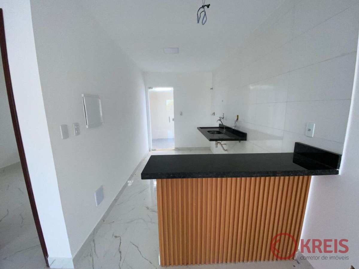  - Casa térrea em condomínio - Abrantes