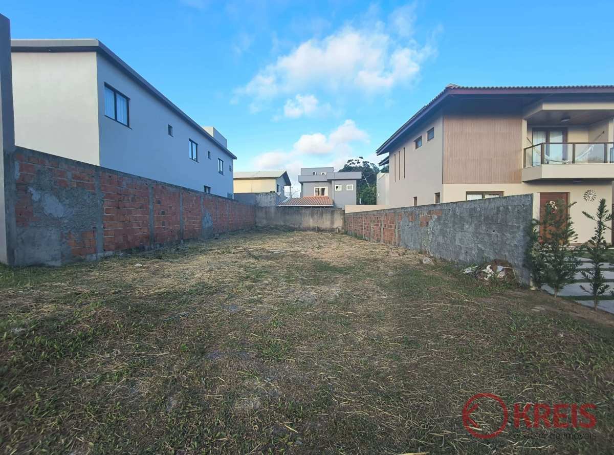 Lote à VENDA no condomínio Hortoville - Abrantes (atrás do shopping Busca Vida) - Kreis Imóveis