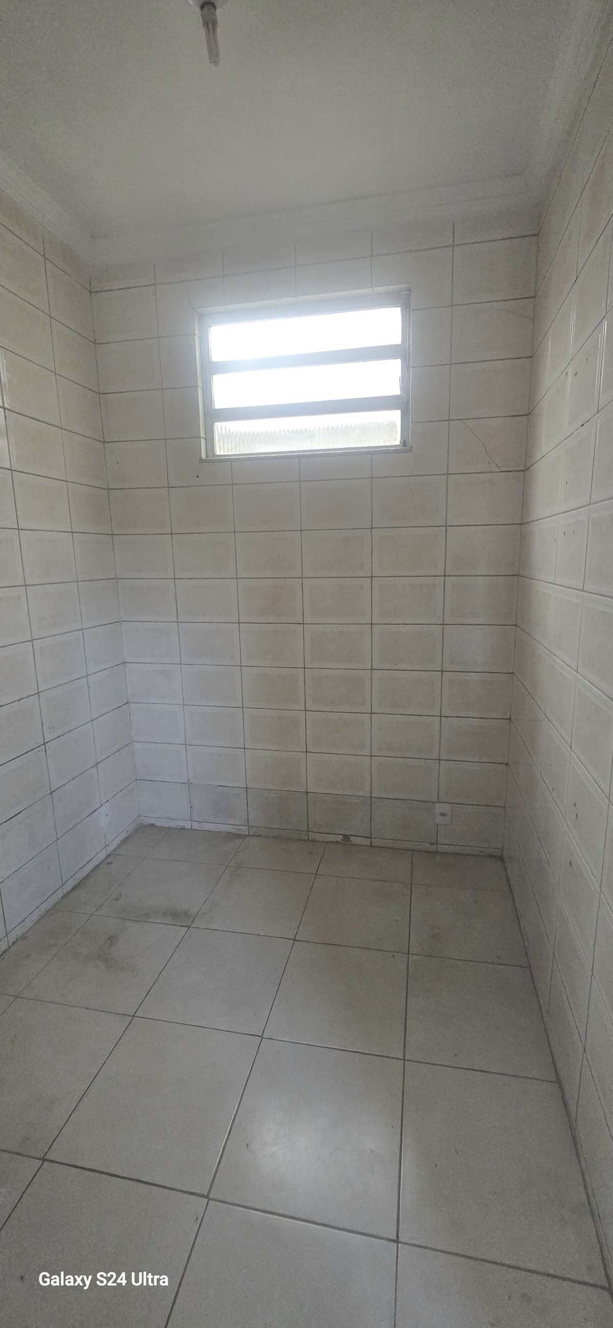 Casa para alugar com 1 quarto - Vila Itamarati,Duque de Caxias
