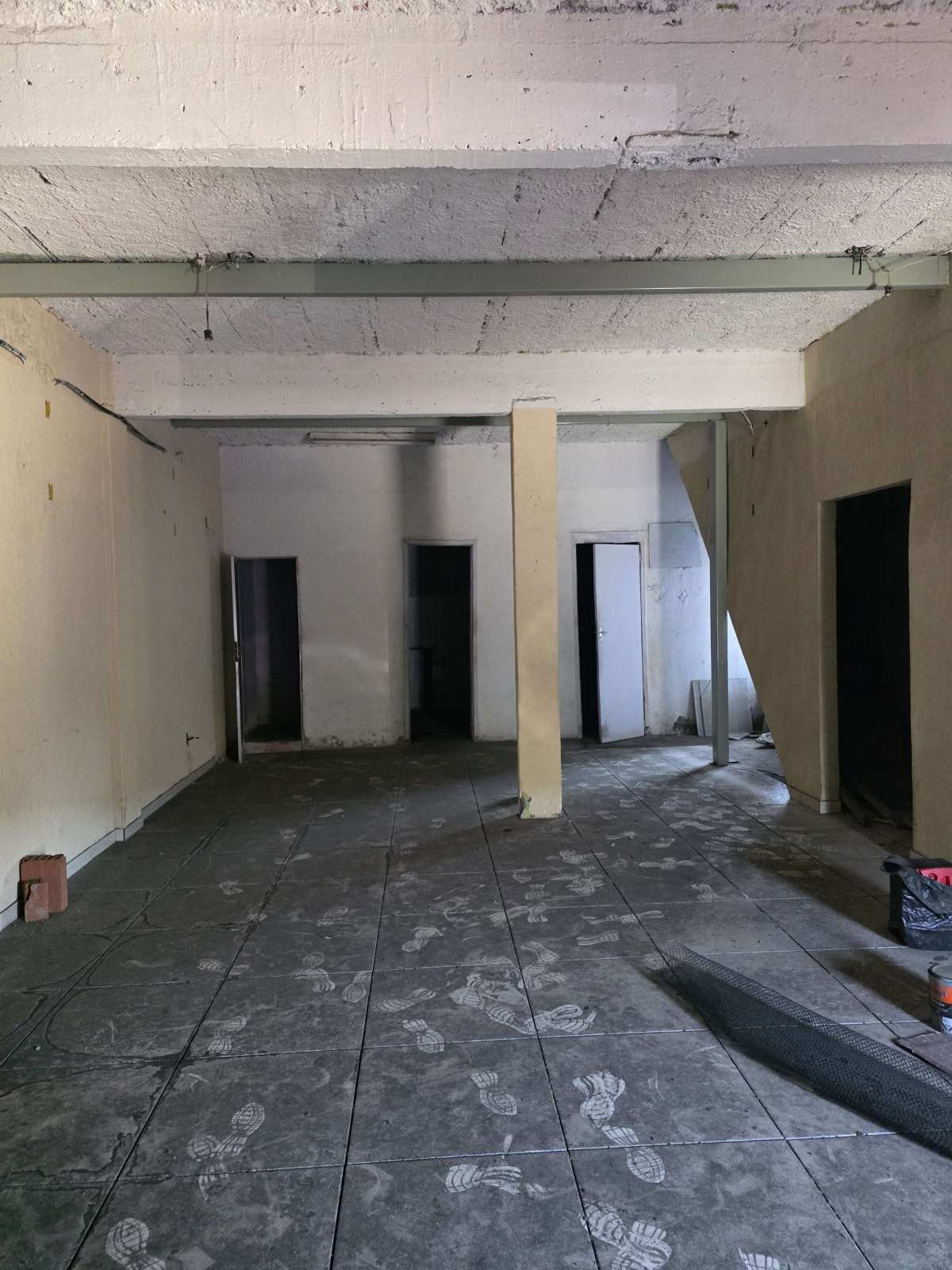 Loja para alugar - Vila Itamarati,Duque de Caxias