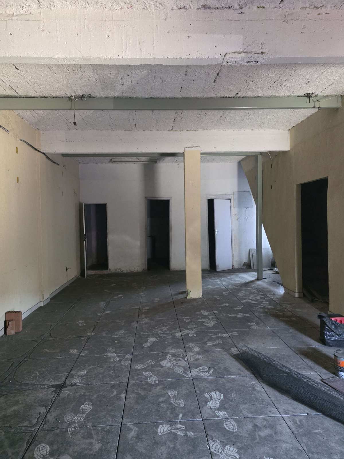 Loja para alugar - Vila Itamarati,Duque de Caxias