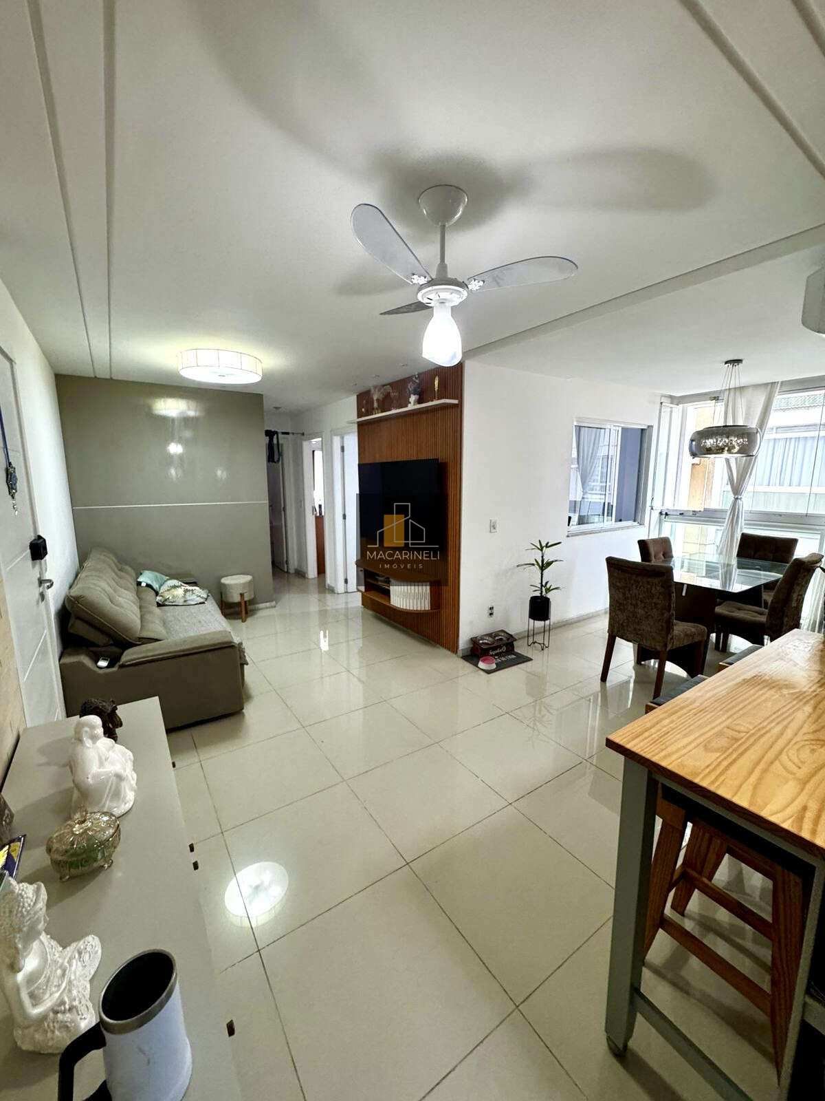 Apartamento à venda, no Ed. Costa Azurra,  em Vila Velha, Itapuã, com 3 quartos, 90m² - Macarineli Imóveis