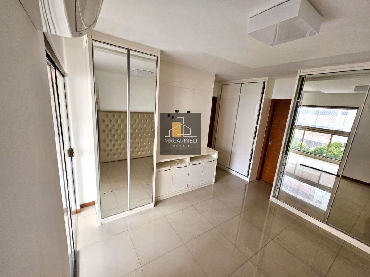 Apartamento à venda, no Ed. Castelo de Évora,  em Vila Velha, Praia da Costa, com 2 quartos, 90m² - Macarineli Imóveis