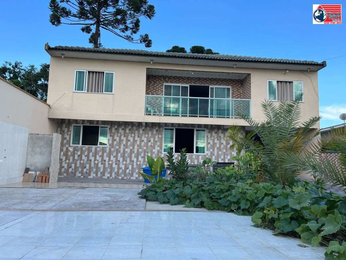 Sobrado à venda em Piraquara, Planta Araçatuba, com 3 quartos, 225m² - Planeta Global Imóveis