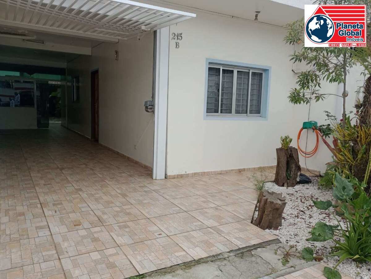  - Sobrado à venda em Pinhais, Centro, com 4 quartos, 144m²