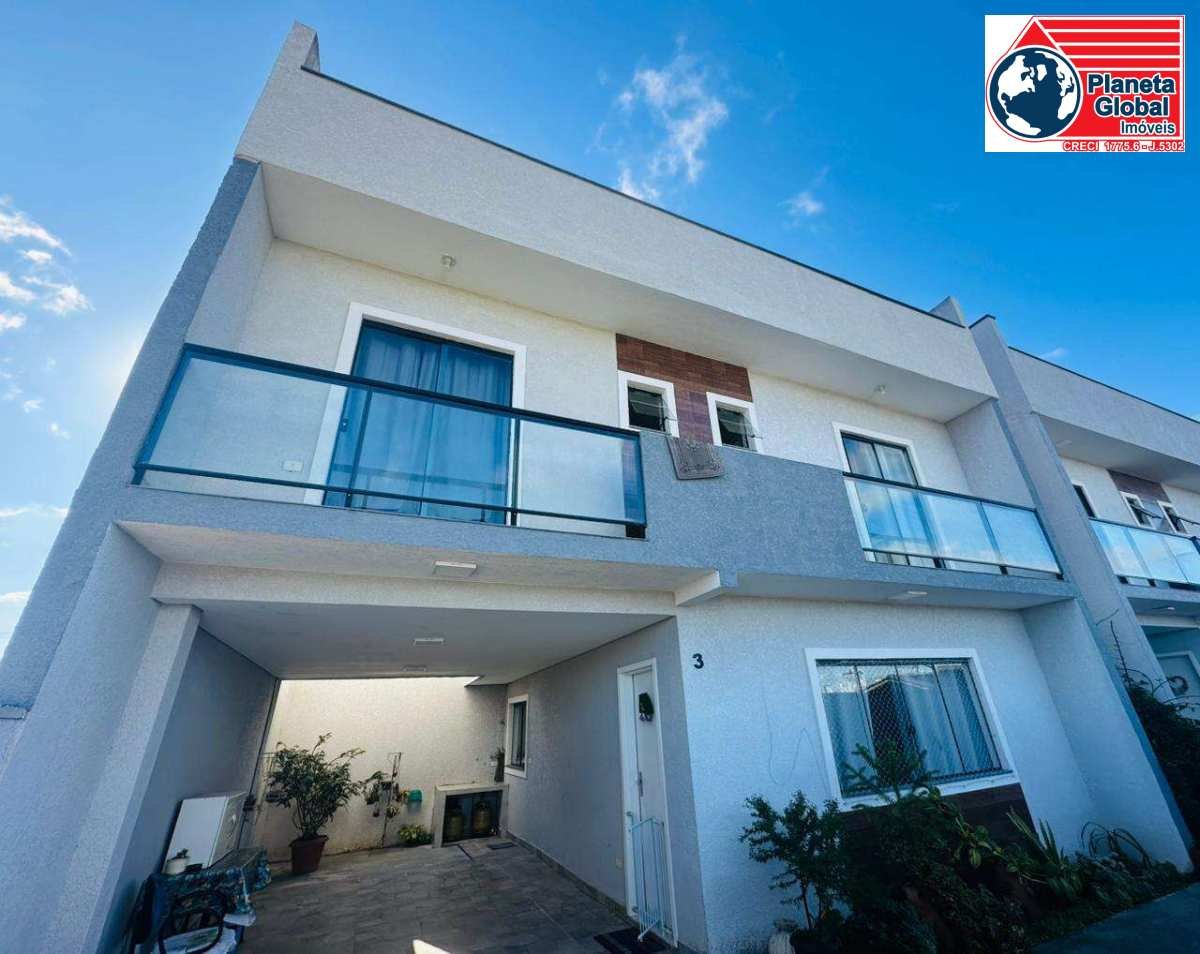 Triplex à venda com 3 quartos, 142m² - São Braz,Curitiba