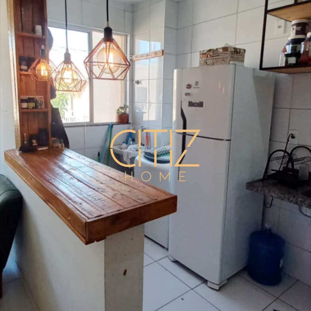 Apartamento à venda com 2 quartos - Alto do Calhau,São Luís