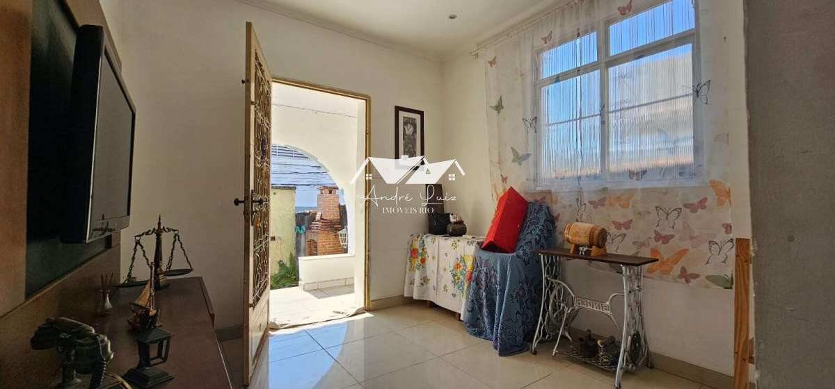 Casa à venda em Rio de Janeiro, Piedade, com 2 quartos, 65m² - André Luiz Imóveis Rio