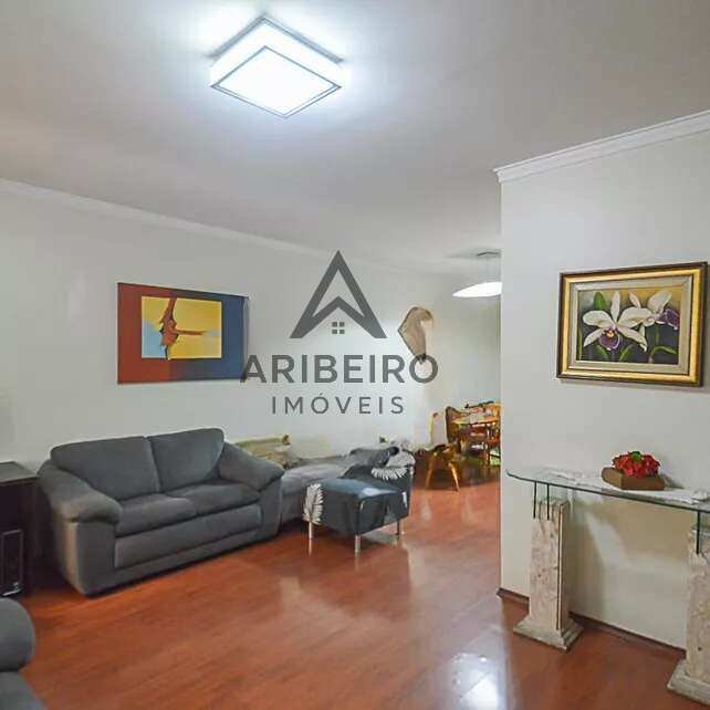Casa, 5 quartos, 188 m² - Foto 1