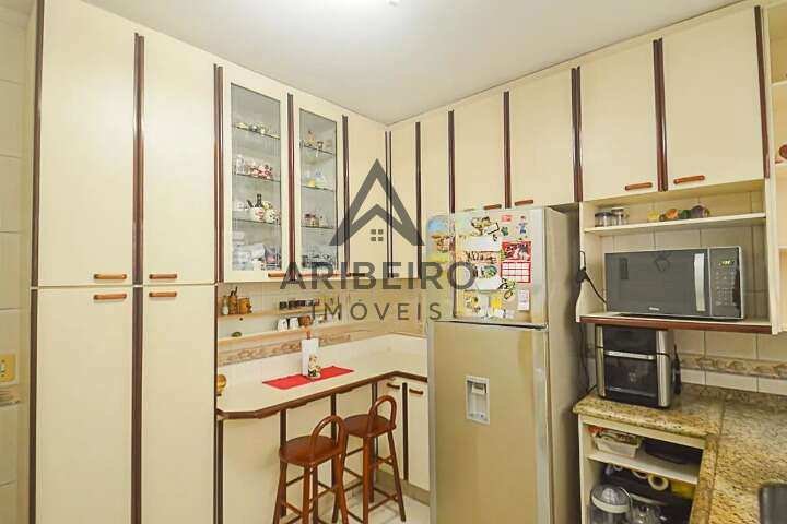 Casa, 5 quartos, 188 m² - Foto 4