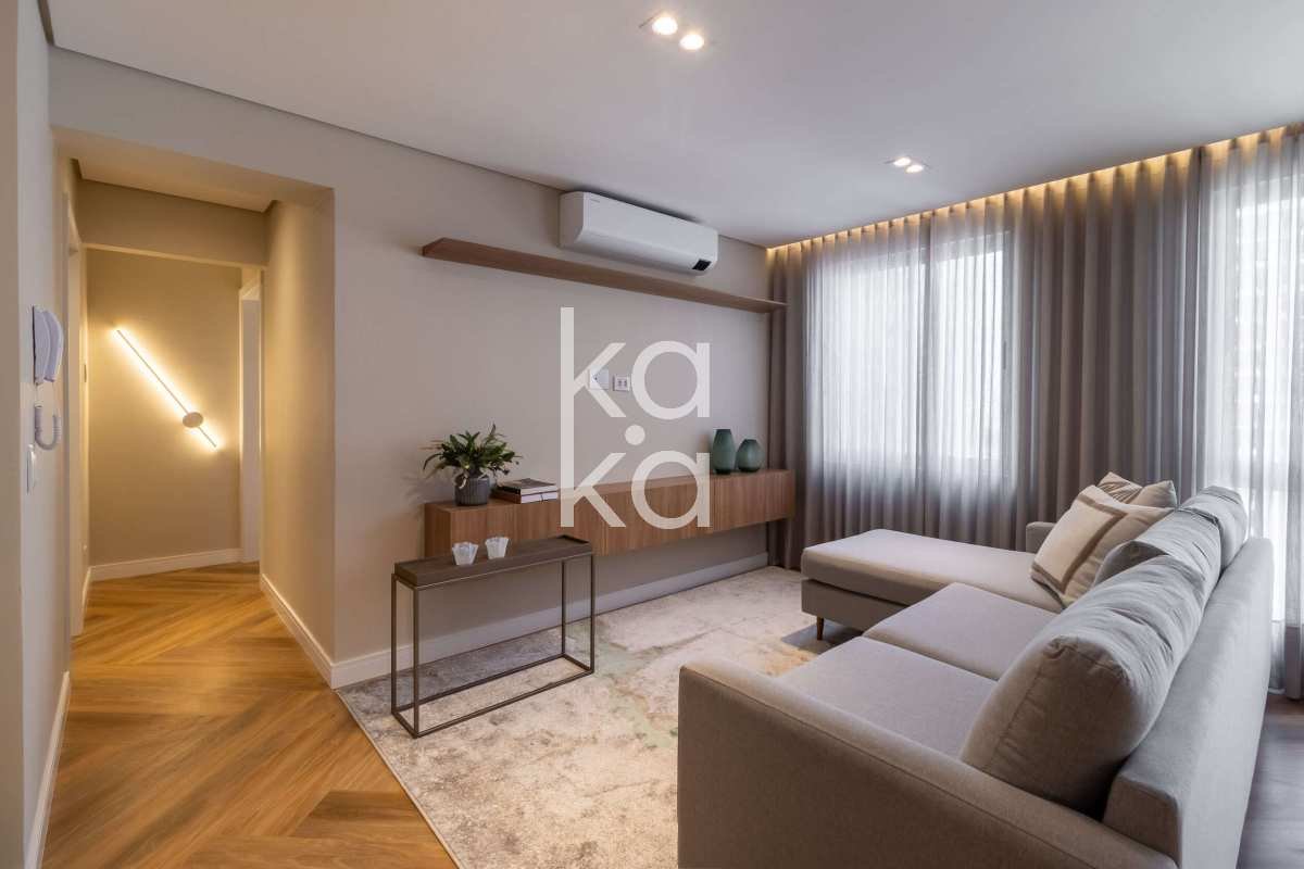  - Apartamento à venda, em Curitiba, Alto da Glória, com 2 suítes