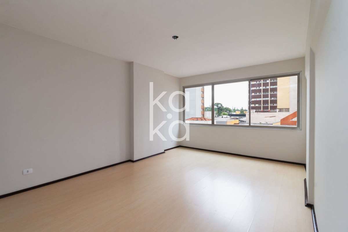  - Apartamento Garden à venda, no Alto da Glória, com 3 quartos, 138,80m²