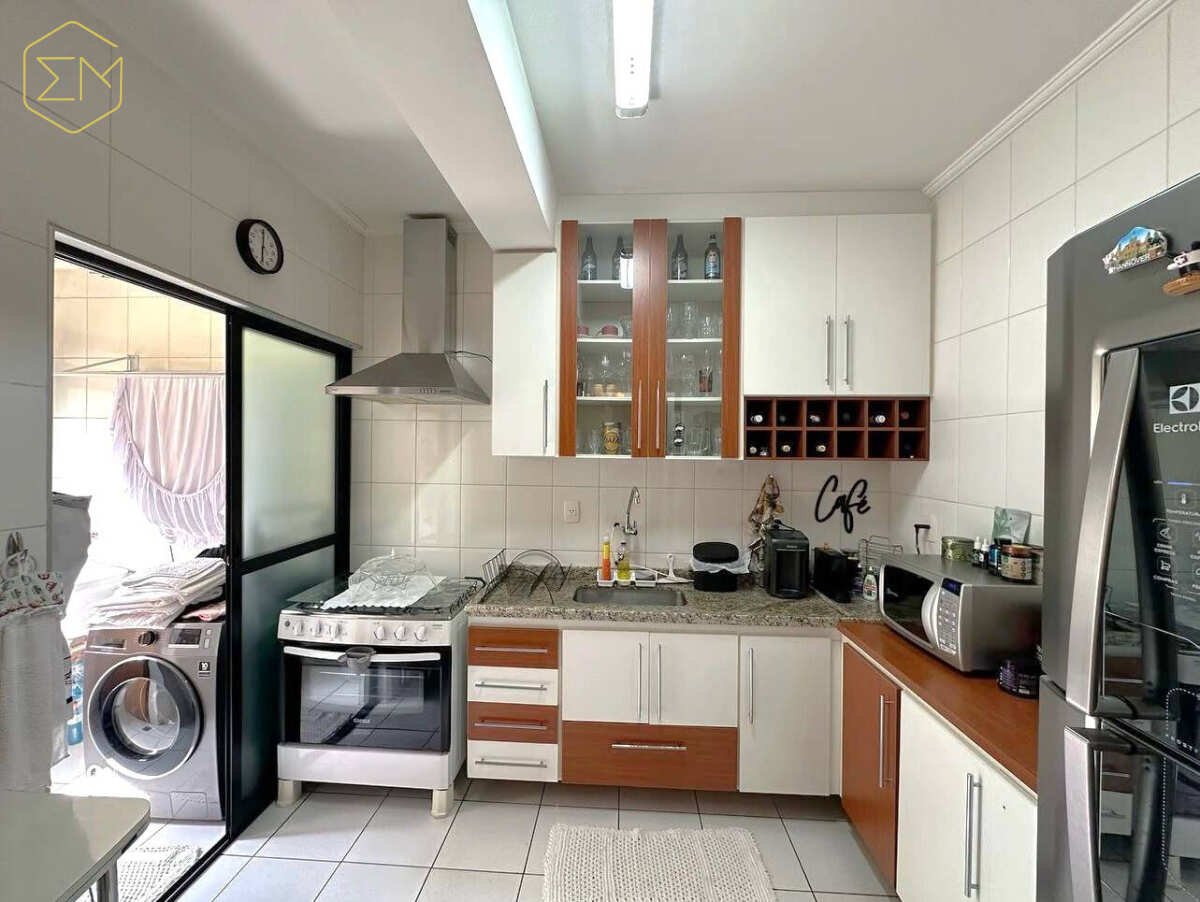 - Apartamento à venda, no Residencial Canadá,  em Campinas, Mansões Santo Antônio, com 2 quartos, 69m²